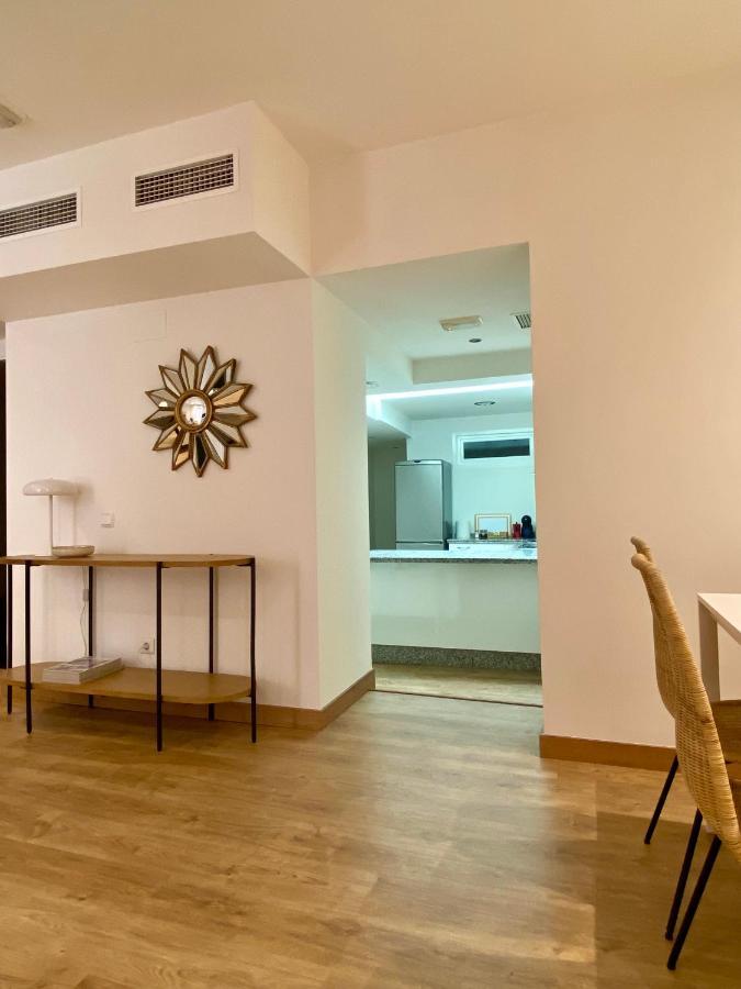 Апартаменты Apartamento Malaga-Centro Экстерьер фото