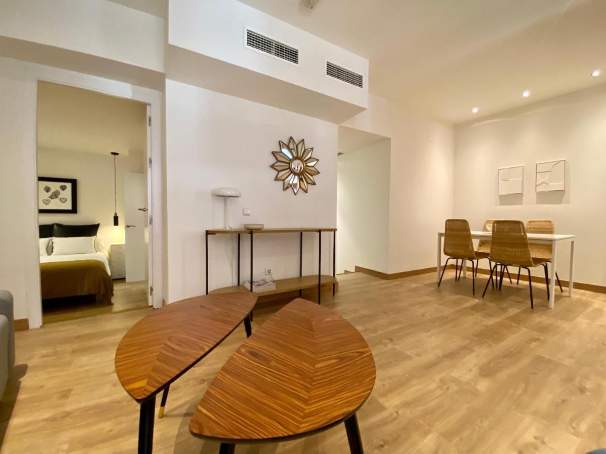 Апартаменты Apartamento Malaga-Centro Экстерьер фото